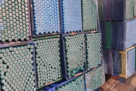 安徽专业高价回收蓄电池|艾亚特钴酸锂电池回收
